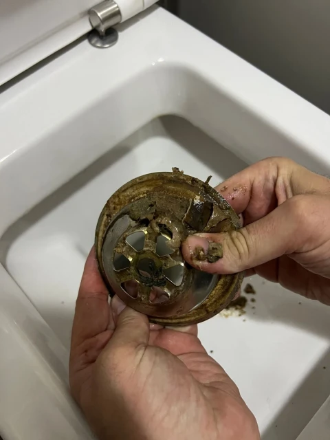 Otpušavanje sudopere Otpušavanje sudopere 8