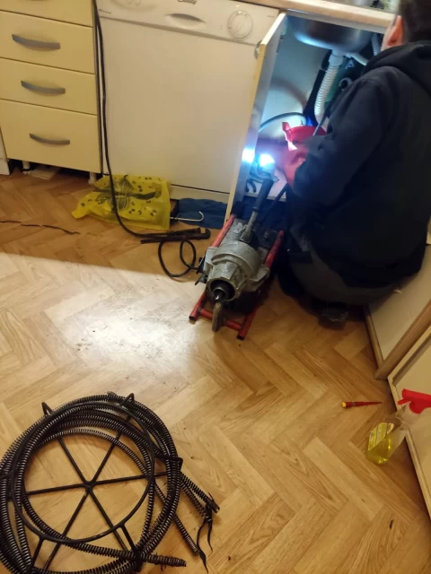 Otpušavanje sudopere Otpušavanje sudopere 6