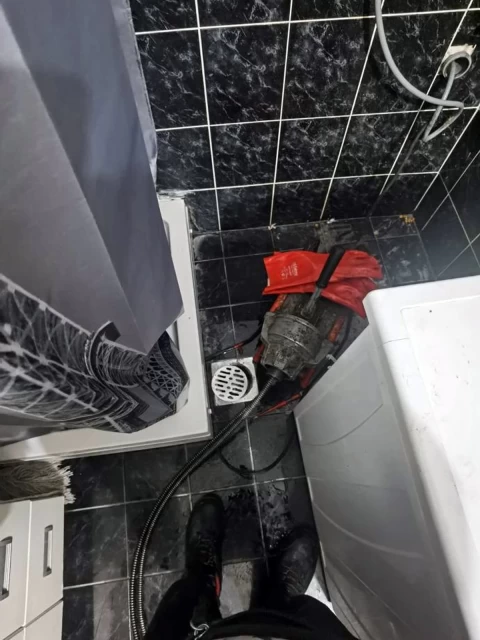 Otpušavanje tuš kabine 3