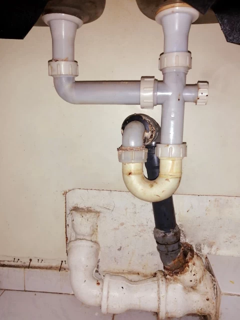 Otpušavanje sudopere Otpušavanje sudopere 2